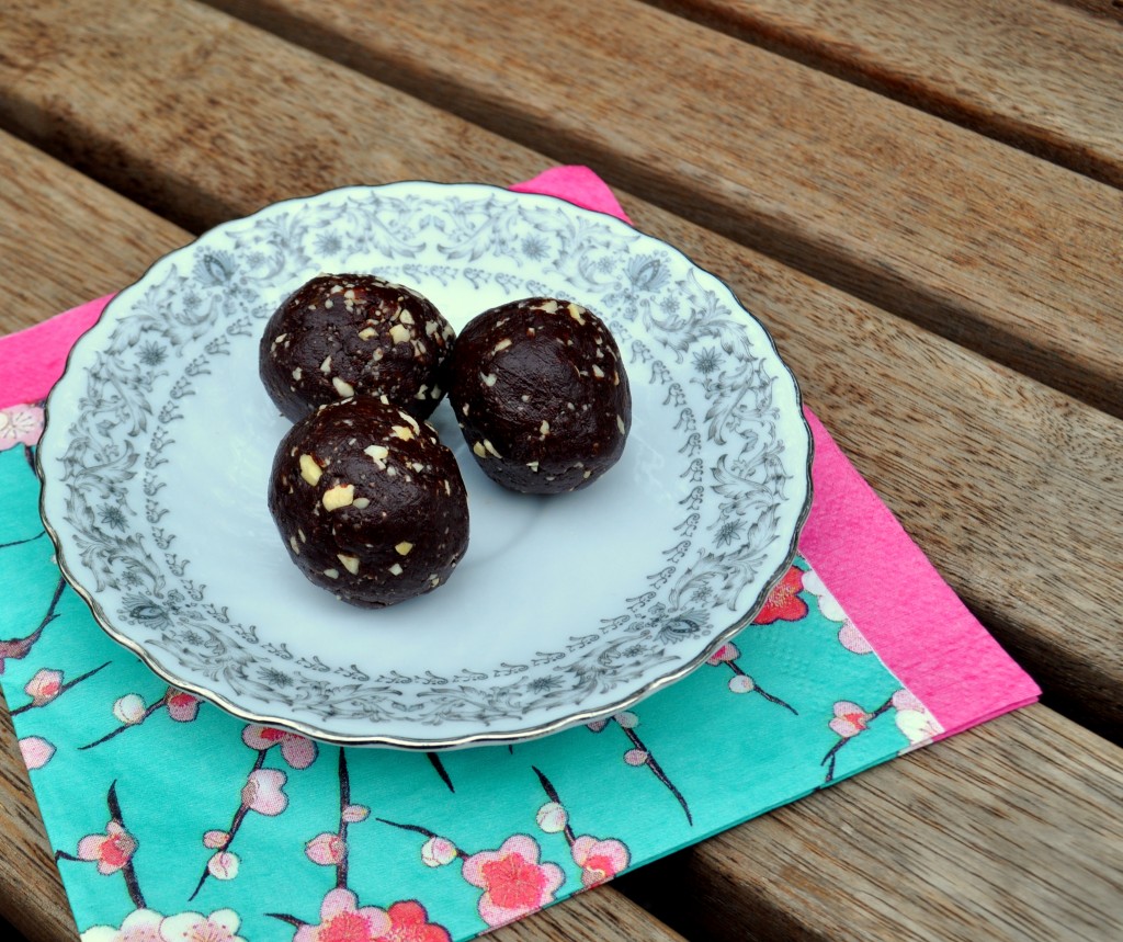 No-tella Bliss Balls at Homemade, Healthy, Happy